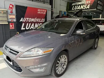 Gebraucht Ford Mondeo Titanium 140 PS (102 kW) 2012 Blau Limousine