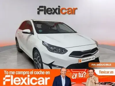 Usado Kia Ceed 100 CV (73 kW) 2021 Blanco Utilitario