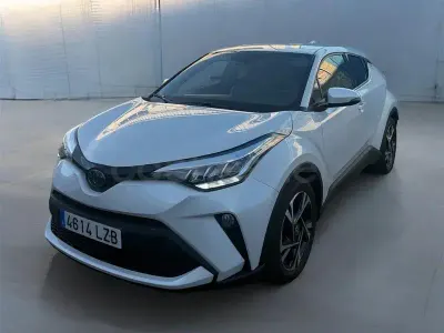 Usado Toyota C-HR Advance 184 CV (135 kW) 2022 Blanco SUV