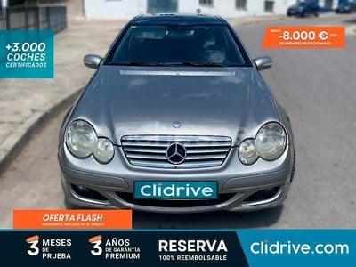 Gris / plata Usado 2006 Mercedes C220 Berlina | 5390 € (Buen precio)