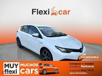 Usado Toyota Auris Hybrid Edition 136 CV (100 kW) 2018 Blanco Berlina