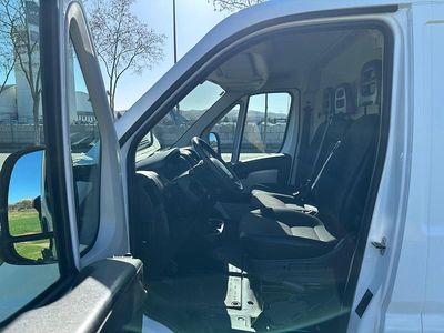 Usado Peugeot Boxer 130 CV (95 kW) 2019 Blanco Van