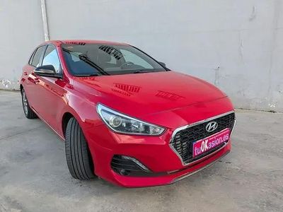 Brugt Hyundai i30 GO! 117 HK (86 kW) 2019 Rød Sedan