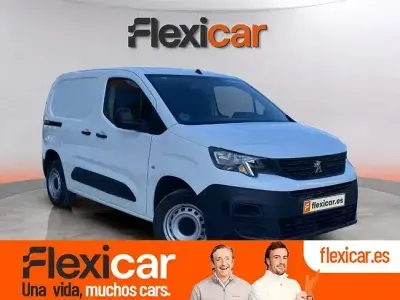 Usado Peugeot Partner 102 CV (75 kW) 2021 Blanco Monovolumen