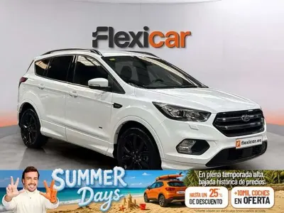 Usado Ford Kuga ST-Line 177 CV (130 kW) 2018 Blanco SUV
