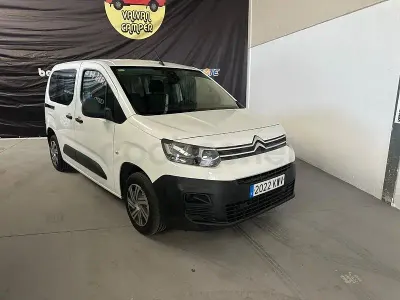 Usado Citroën Berlingo Live 76 CV (55 kW) 2019 Blanco Monovolumen