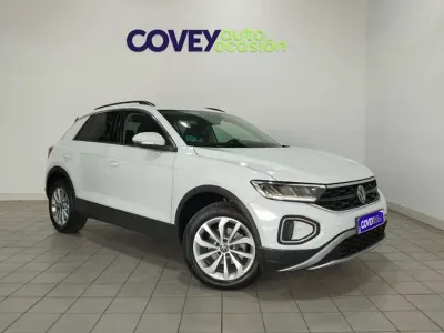 Usado VW T-Roc Life 116 CV (85 kW) 2023 Blanco SUV