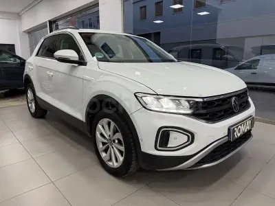 Usado VW T-Roc Life 115 CV (84 kW) 2022 Blanco SUV