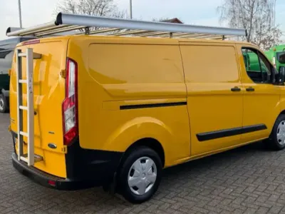 Usado Ford Transit Custom Ambiente 105 CV (77 kW) 2019 Amarillo Van