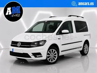 Usado VW Caddy Trendline 102 CV (75 kW) 2018 Blanco Monovolumen