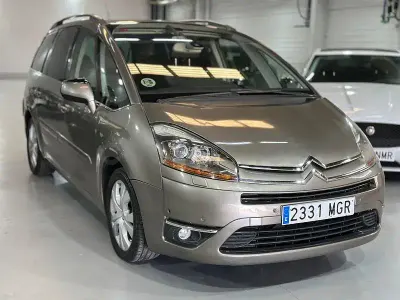 Usado Citroën Grand C4 Picasso Exclusive 136 CV (100 kW) 2010 Beige Monovolumen