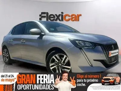 Usado Peugeot 208 Allure 100 CV (73 kW) 2021 Gris Utilitario