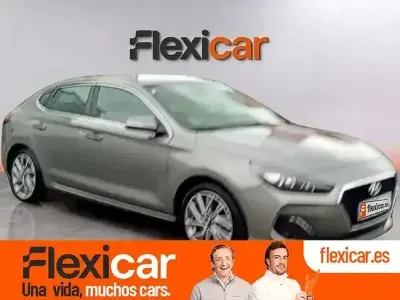 Usado Hyundai i30 120 CV (88 kW) 2018 Gris