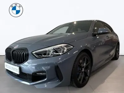Usado BMW 118 Comfort Edition 150 CV (110 kW) 2022 Gris