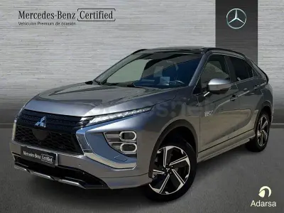 Usado Mitsubishi Eclipse Cross 188 CV (138 kW) 2022 Gris / plata SUV