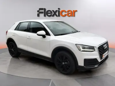 Usado Audi Q2 Advanced Plus 116 CV (85 kW) 2020 Blanco SUV