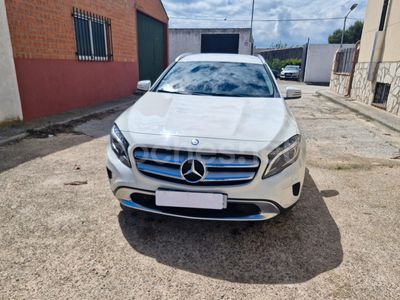Mercedes GLA220