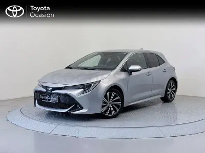 Usado Toyota Corolla Style 122 CV (89 kW) 2023 Gris / plata Berlina