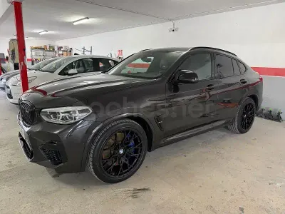 Käytetty BMW X4 M