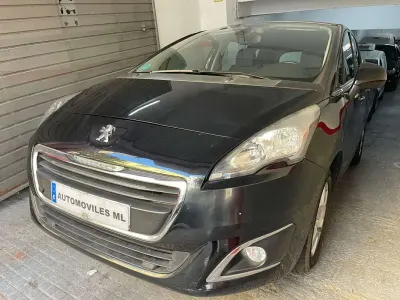 Usado Peugeot 5008