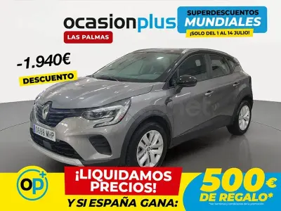 Usado Renault Captur Evolution 140 CV (102 kW) 2023 Gris / plata SUV