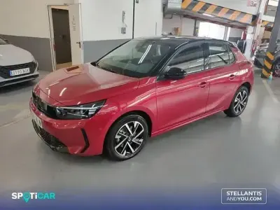 Usado Opel Corsa 100 CV (73 kW) 2024 Rojo Utilitario