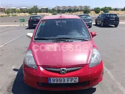 Usado Honda Jazz ES 83 CV (61 kW) 2007 Rojo Utilitario