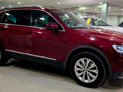Usado VW Tiguan Sportline 150 CV (110 kW) 2018 Rojo SUV