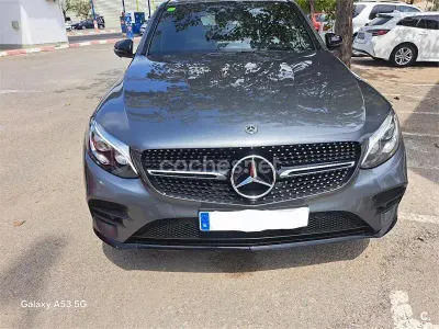 Usado Mercedes GLC250 204 CV (150 kW) 2018 Verde SUV