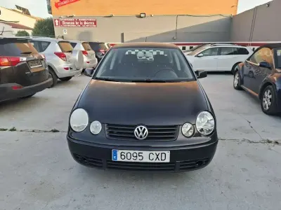 Usado VW Polo GT 75 CV (55 kW) 2004 Negro Utilitario