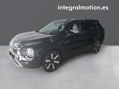Nuevo Mitsubishi Outlander P-HEV 306 CV (225 kW) 2026 Negro