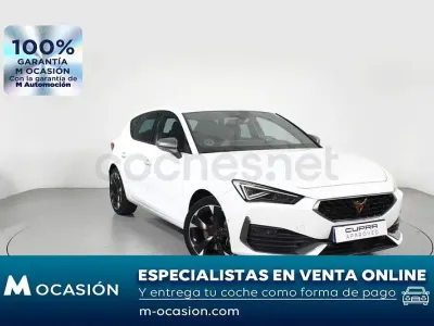Usado Cupra Leon 190 CV (139 kW) 2023 Blanco Berlina