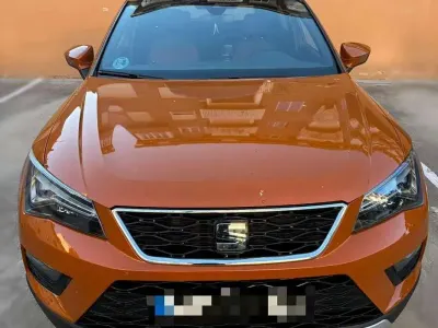 Usado Seat Ateca 4Drive 150 CV (110 kW) 2018 Naranja SUV