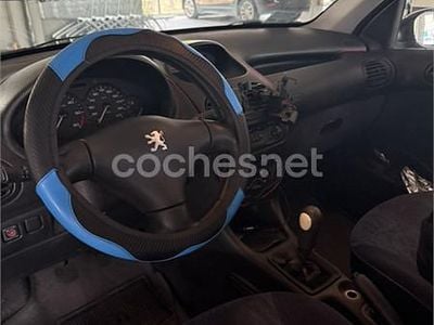 Azul Usado 2000 Peugeot 206 Berlina | 2500 € (Precio justo)