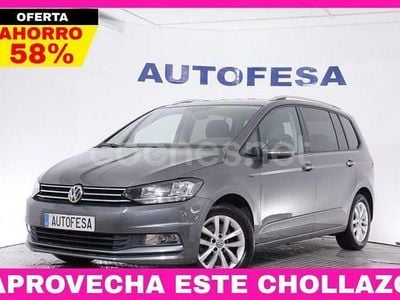 Gris / plata Usado 2016 VW Touran Advance Monovolumen | 17.950 € (Buen precio)
