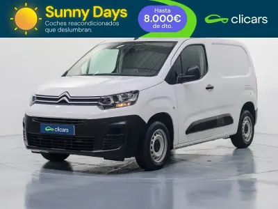 Usado Citroën Berlingo 100 CV (73 kW) 2022 Blanco Monovolumen