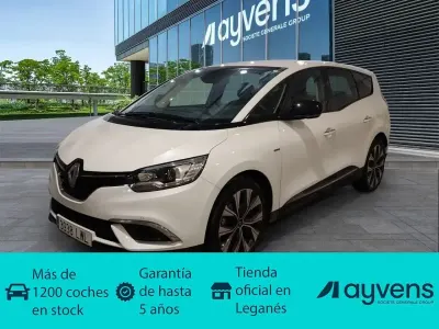 Usado Renault Scénic LIMITED 140 CV (102 kW) 2022 Blanco Monovolumen