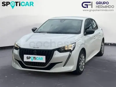 Używany Peugeot 208 Active 100 KM (73 kW) 2022 Biały Hatchback