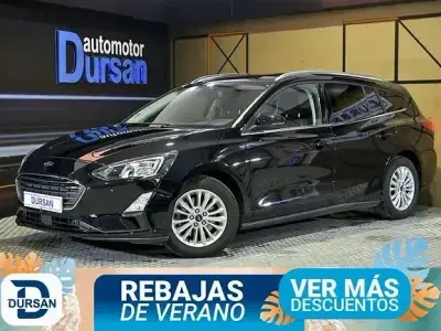 Usado Ford Focus Titanium 120 CV (88 kW) 2020 Negro Utilitario