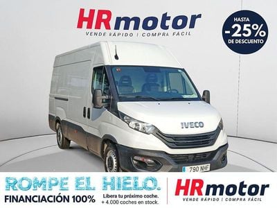 Usado Iveco Daily 137 CV (100 kW) 2022 Blanco Berlina
