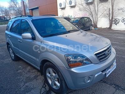 Gris / plata Usado 2008 Kia Sorento Active SUV | 5900 € (Precio justo)