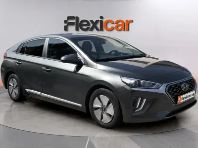 Usado Hyundai Ioniq 141 CV (103 kW) 2021 Gris Utilitario