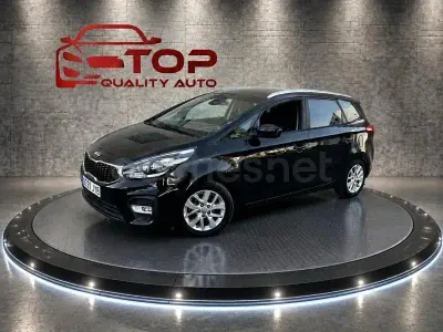 Usado Kia Carens 116 CV (85 kW) 2017 Negro Monovolumen