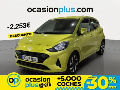 Usado Hyundai i10 63 CV (46 kW) 2024 Verde Utilitario
