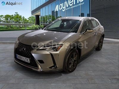 Usado Lexus UX Business Edition 184 CV (135 kW) 2021 Gris / plata SUV