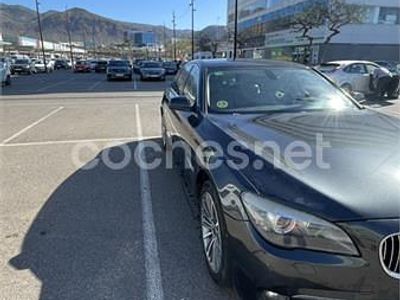 BMW 730