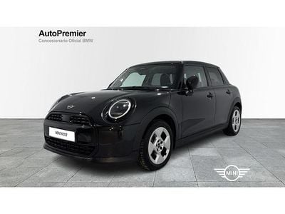 Negro Usado 2024 Mini Cooper Essential Utilitario | 29.850 € (Precio justo)