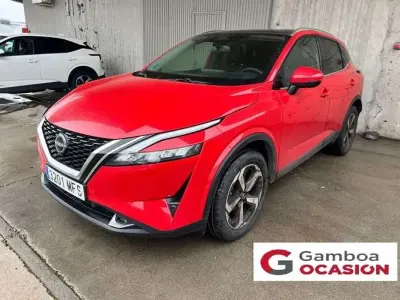Usado Nissan Qashqai N-Connecta 141 CV (103 kW) 2023 Rojo SUV
