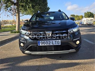 Usado Dacia Sandero Comfort 101 CV (74 kW) 2021 Gris / plata Berlina