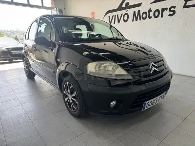 Usado Citroën C3 90 CV (66 kW) 2008 Negro Berlina